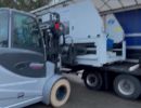 End&uuml;striyel Forklift Dış Mekanda Kamyona Ekipman Y&uuml;kleme