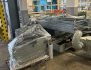 Verpackte Industrieausr&uuml;stung f&uuml;r die Lagerung in einer Fabrik oder einem Lager