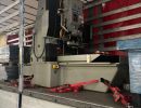 Industriemaschine f&uuml;r sicheren Transport in einem LKW gesichert