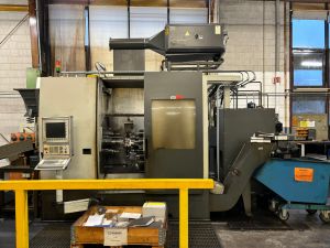 Hochpr&auml;zise industrielle CNC-Drehmaschine in einer Produktionsst&auml;tte