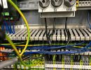 Elektrische Schalttafel mit Verdrahtung und Komponenten f&uuml;r industrielle Anwendungen