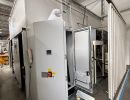 Fortschrittliche Industrieausr&uuml;stung in einer modernen Produktionsst&auml;tte
